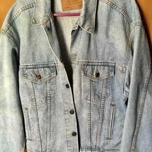 True vintage Levi denim trucker jacket